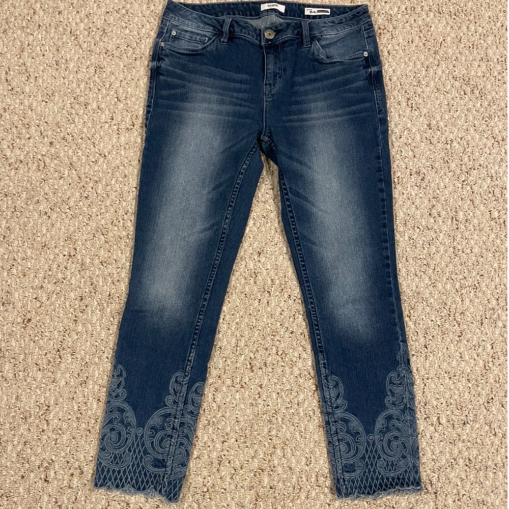 Kensie Effortless Ankle Biter Jeans
